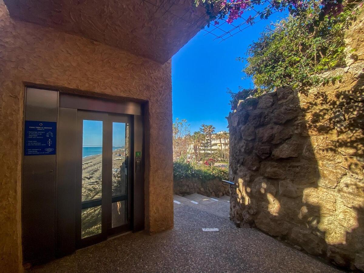 Wifi, Terraza, Piscina Y Acceso Privado A La Playa Apartment Torremolinos Exterior photo