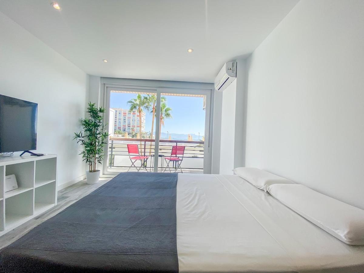 Wifi, Terraza, Piscina Y Acceso Privado A La Playa Apartment Torremolinos Exterior photo